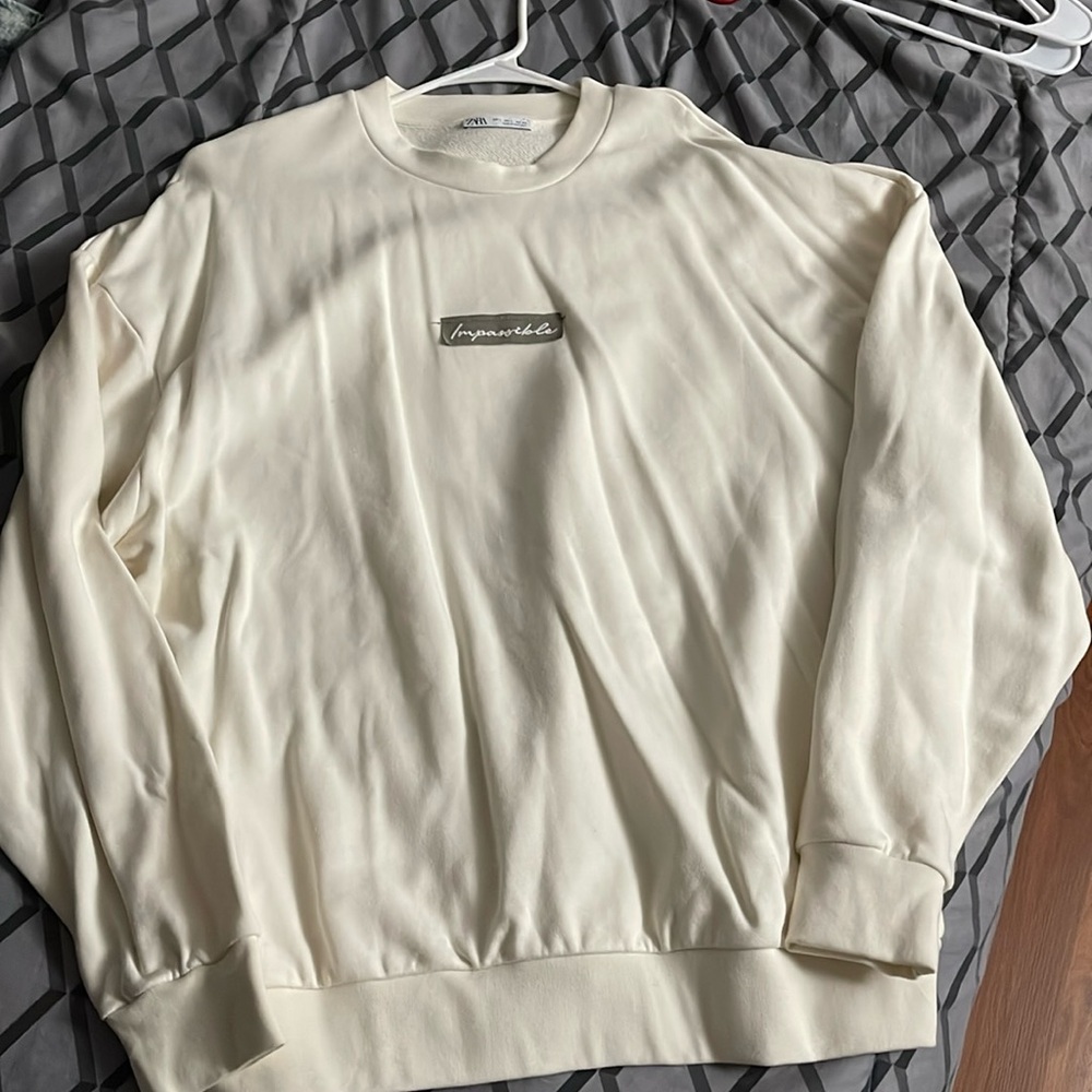 Large white Zara crew neck